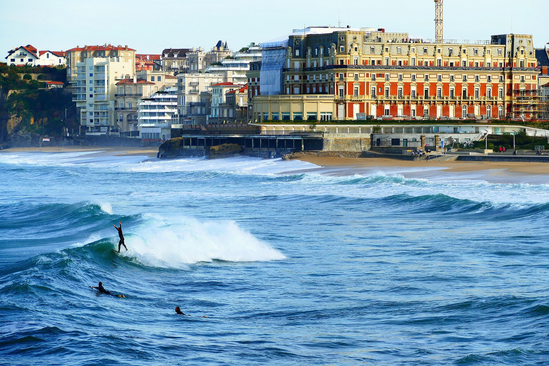 From BIARRITZ TO BORDEAUX – exploring South West France